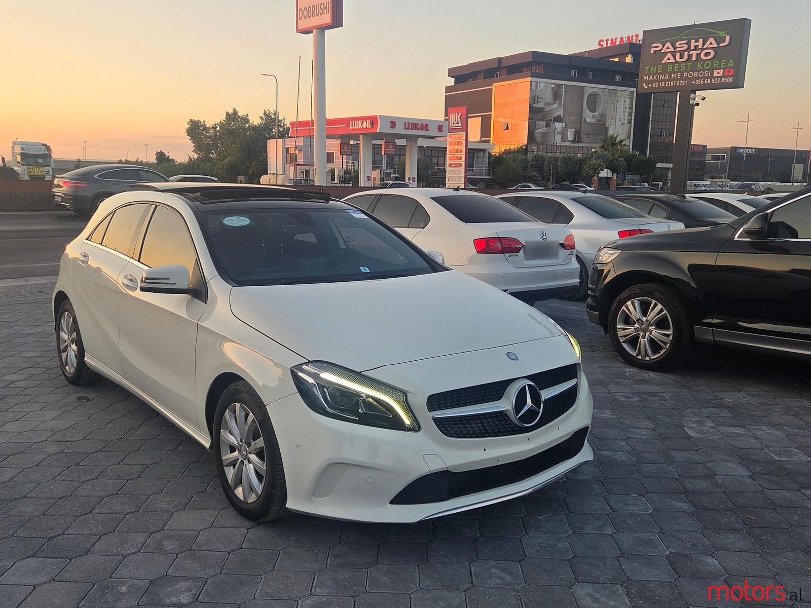 2016' Mercedes-Benz A 160 photo #2