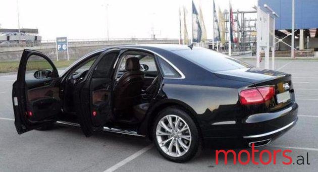 2011' Audi A8 photo #1