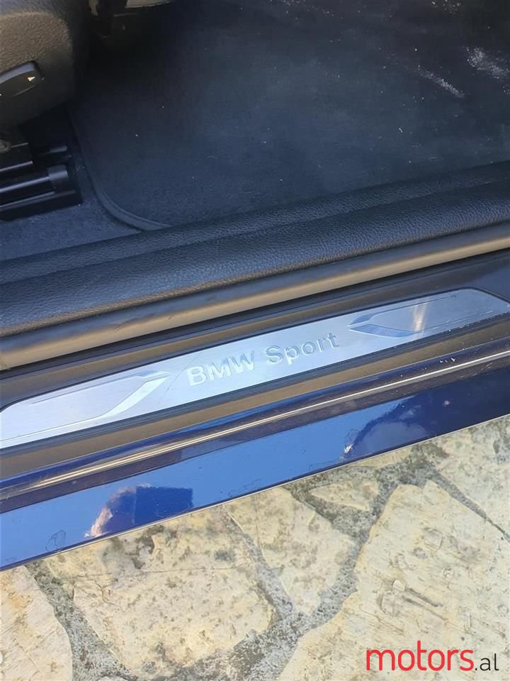 2012' BMW 118 photo #6