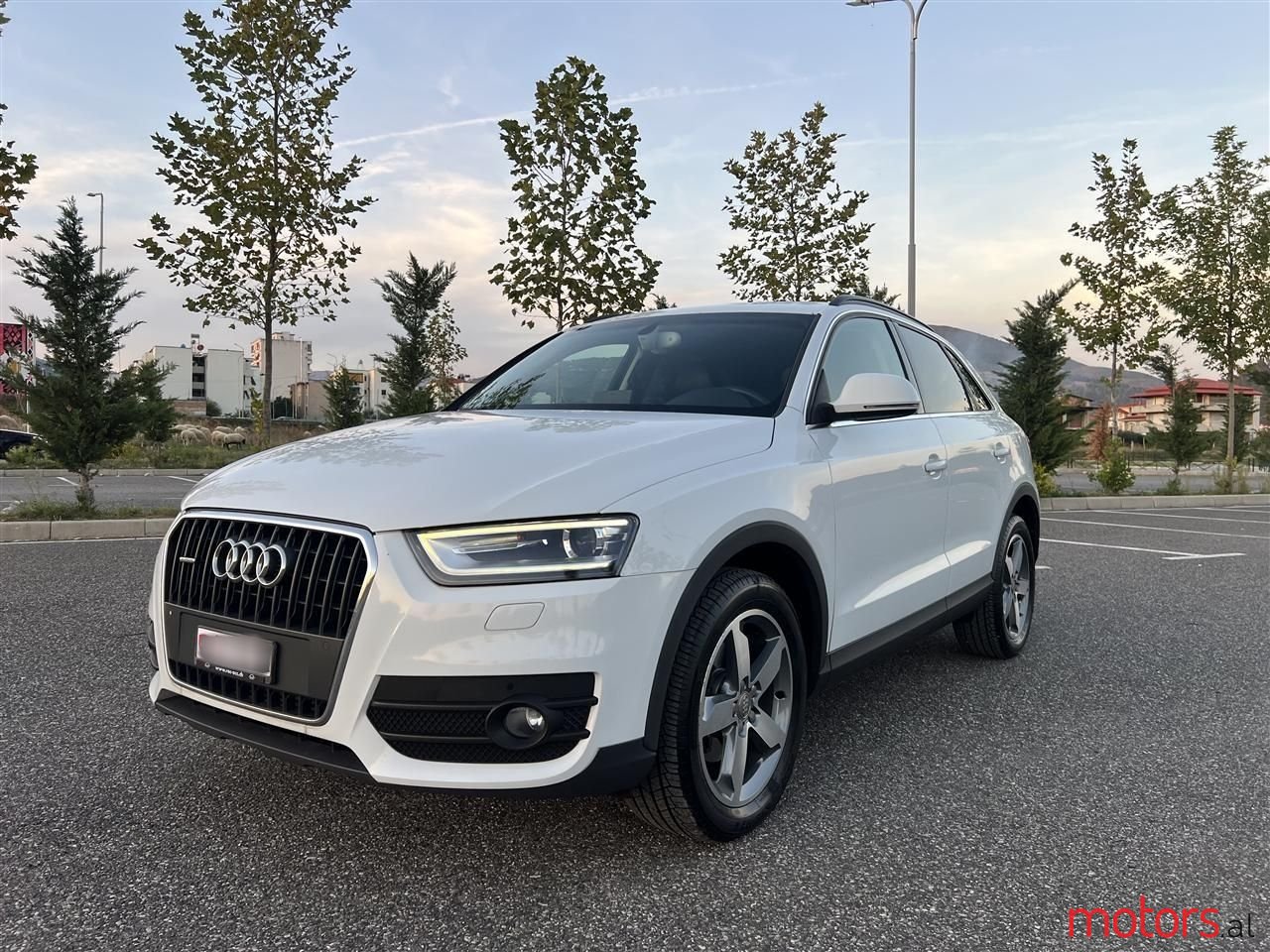 2013' Audi Q3 photo #3
