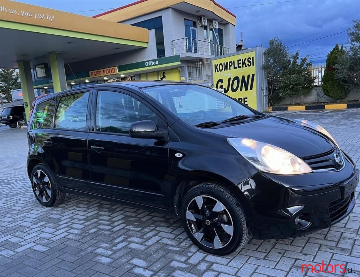 2012' Nissan Note photo #3