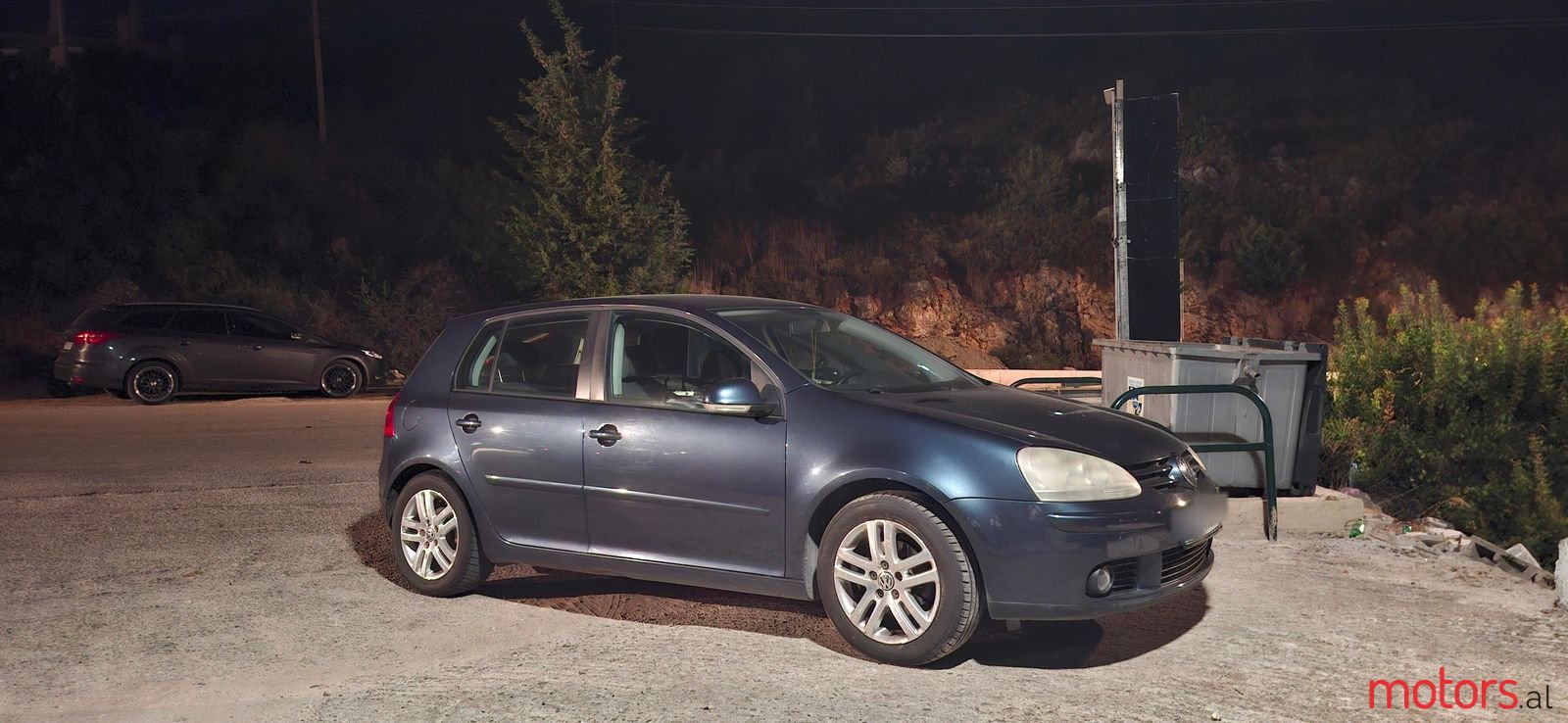 2009' Volkswagen Golf photo #1