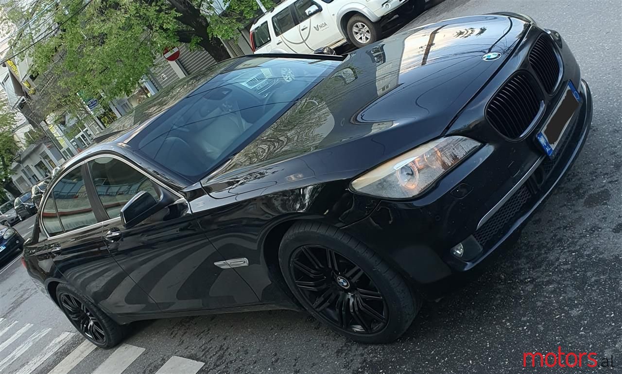 2010' BMW 730 photo #4