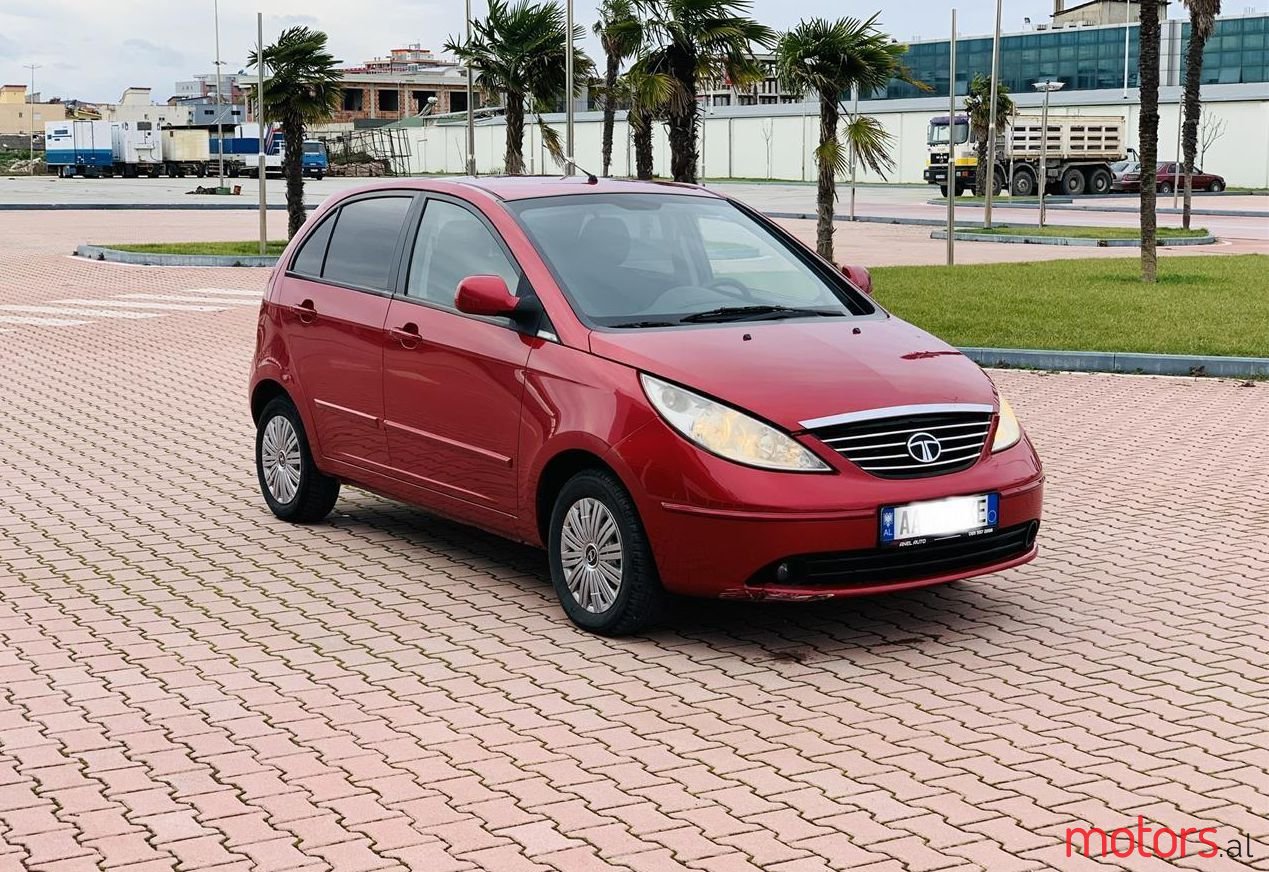 2014' Tata Indica photo #1