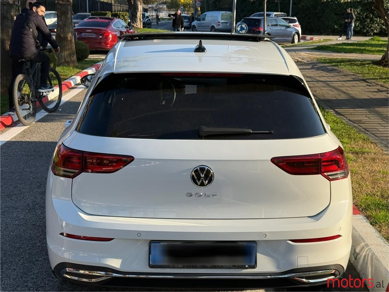 2021' Volkswagen Golf photo #6