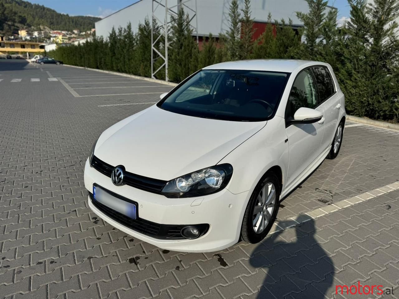 2012' Volkswagen Golf photo #2