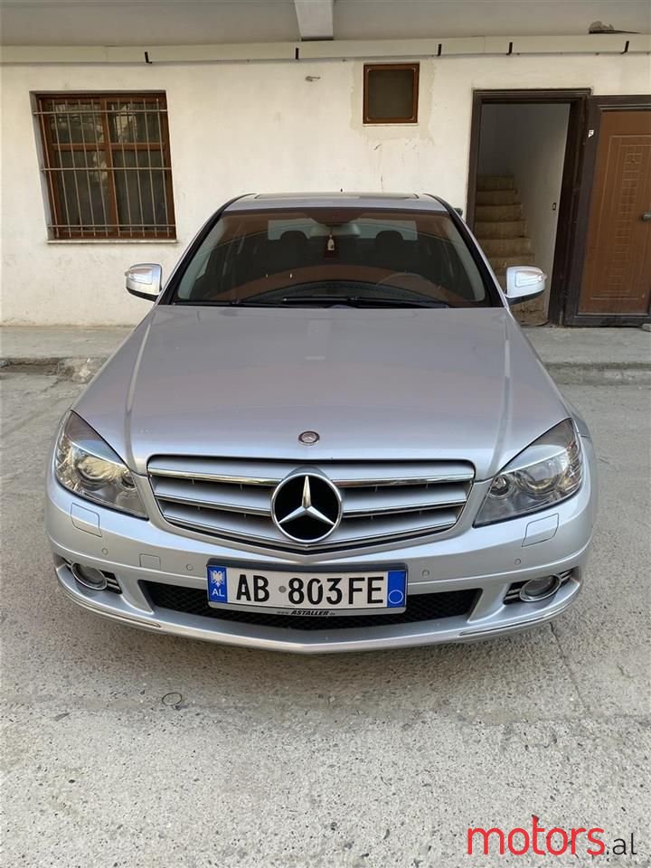 2008' Mercedes-Benz C 220 photo #1