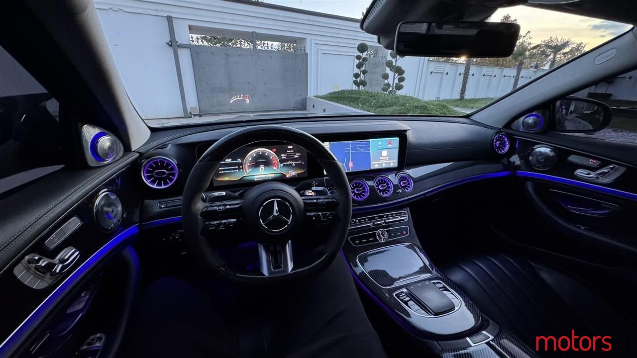 2017' Mercedes-Benz E 220 photo #3