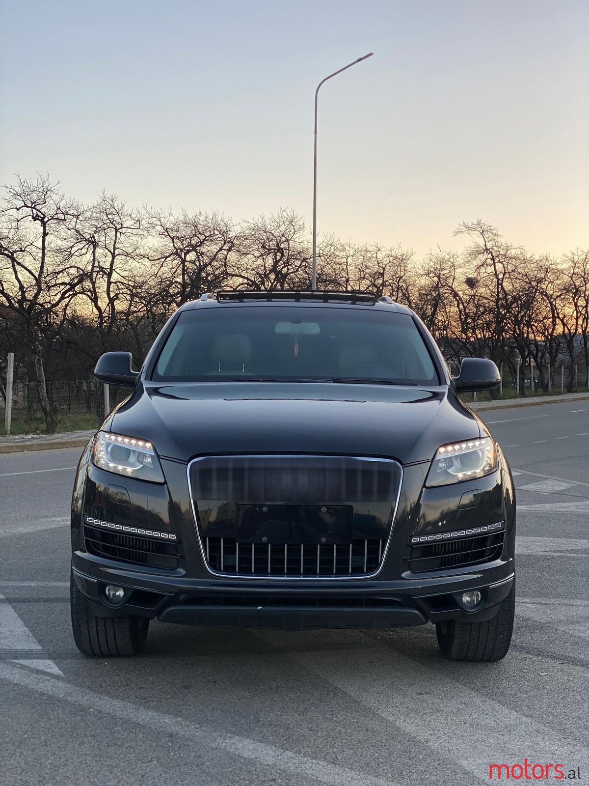 2011' Audi Q7 photo #1