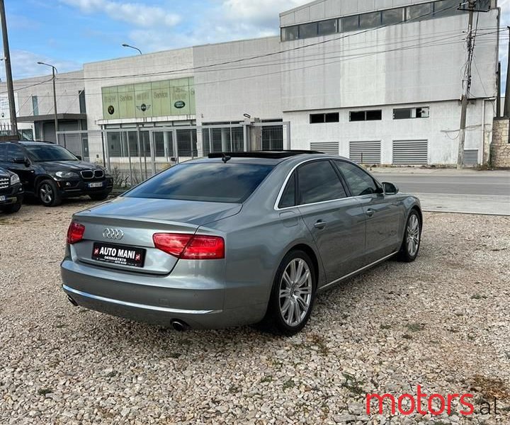 2011' Audi A8 photo #3