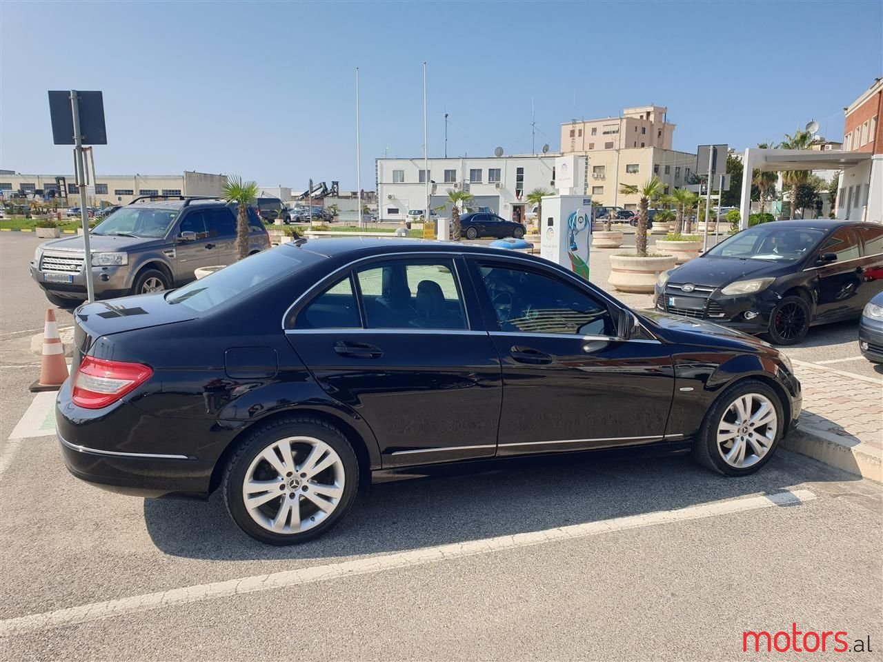 2007' Mercedes-Benz C 180 photo #2