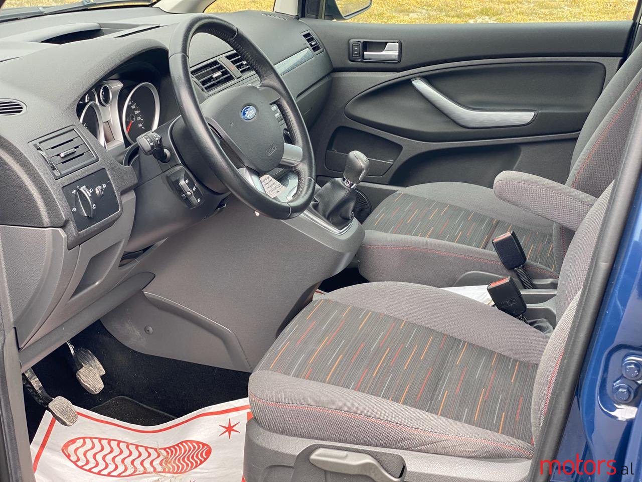 2008' Ford C-MAX photo #6