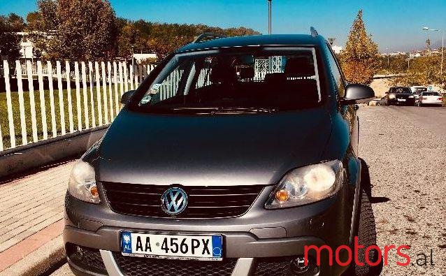 2007' Volkswagen Golf Plus photo #2