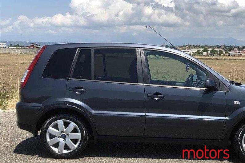 2006' Ford Fusion photo #1