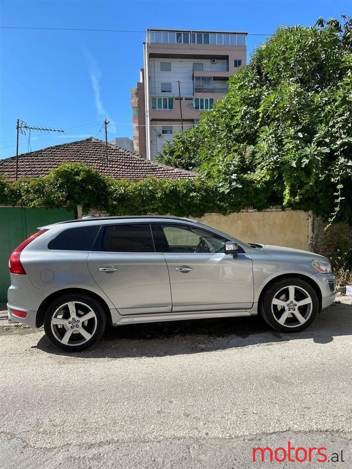 2010' Volvo Xc 60 photo #2