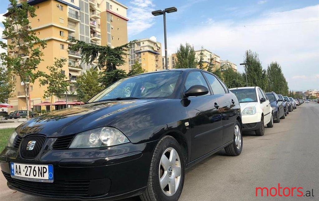 2009' SEAT Cordoba photo #2