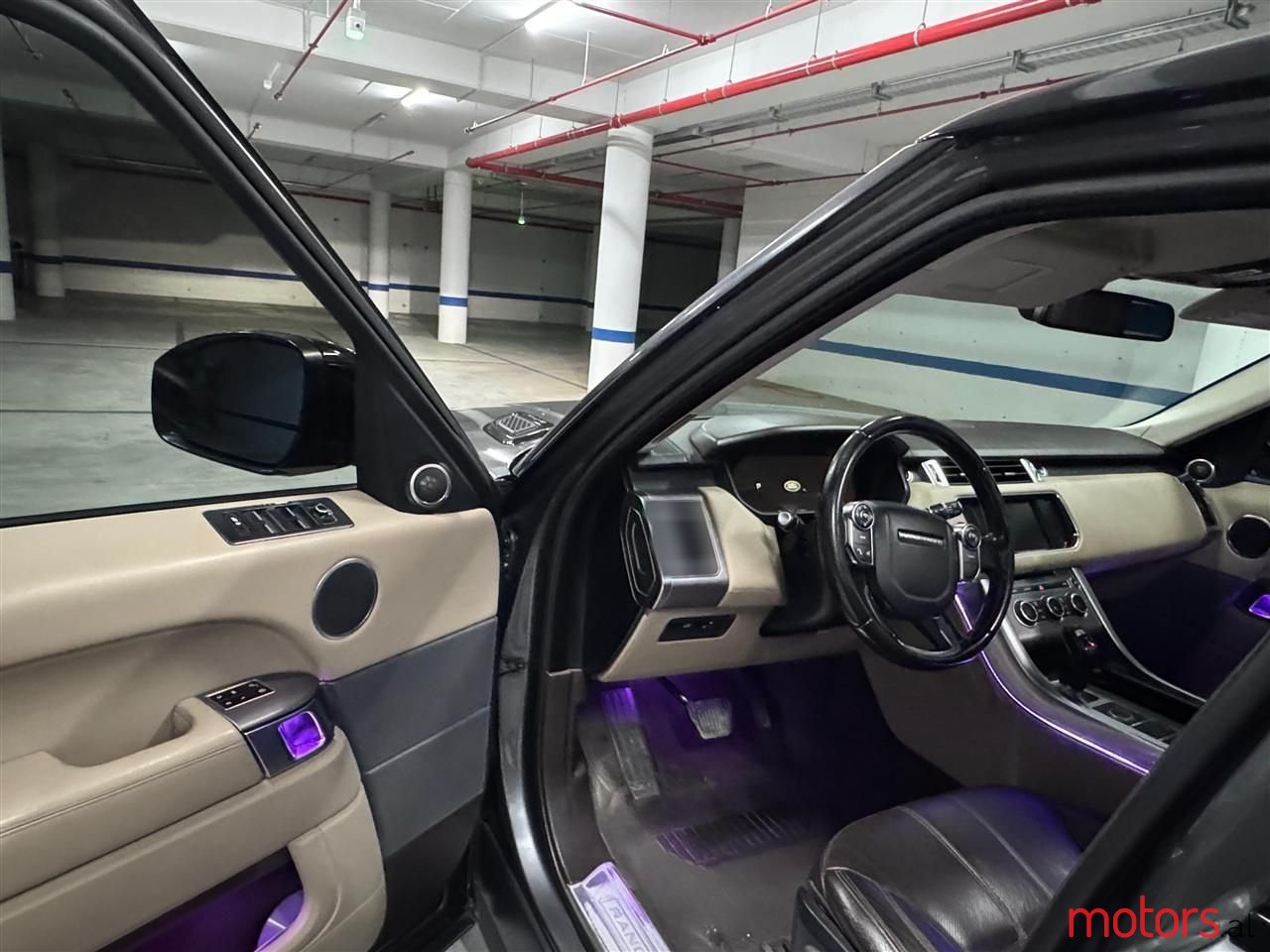 2015' Land Rover Range Rover Sport photo #5