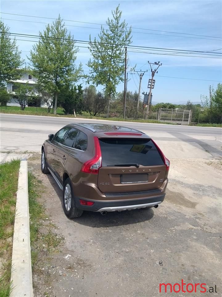 2010' Volvo Xc 60 photo #2