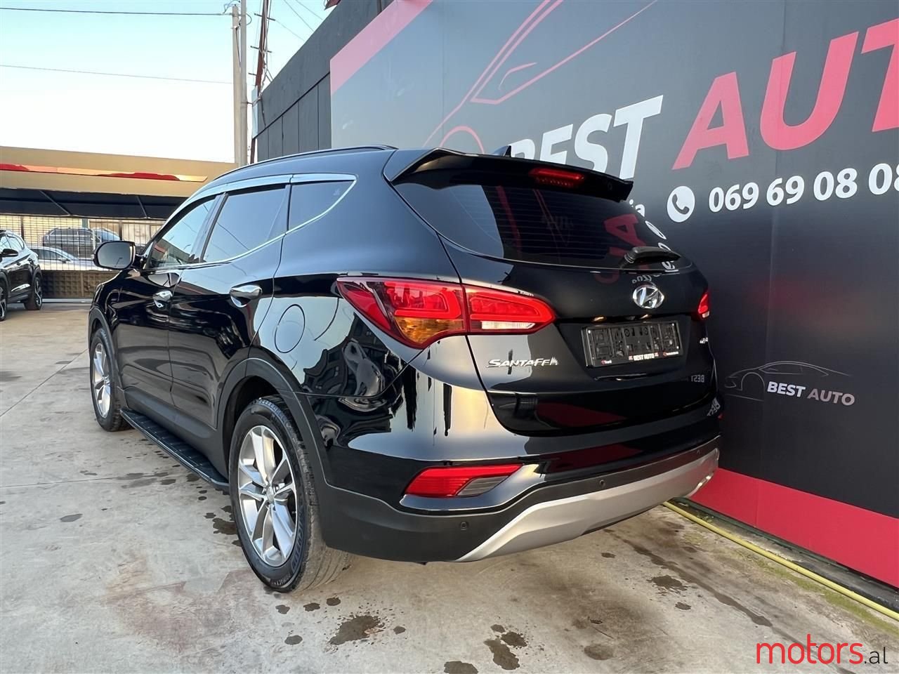 2016' Hyundai Santa Fe photo #5