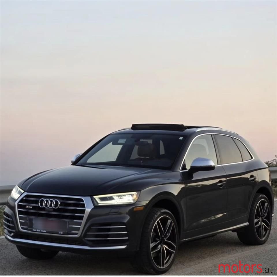 2019' Audi SQ5 photo #1
