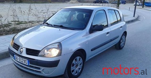 2004' Renault Clio photo #1