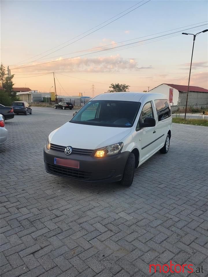 2012' Volkswagen Caddy photo #1