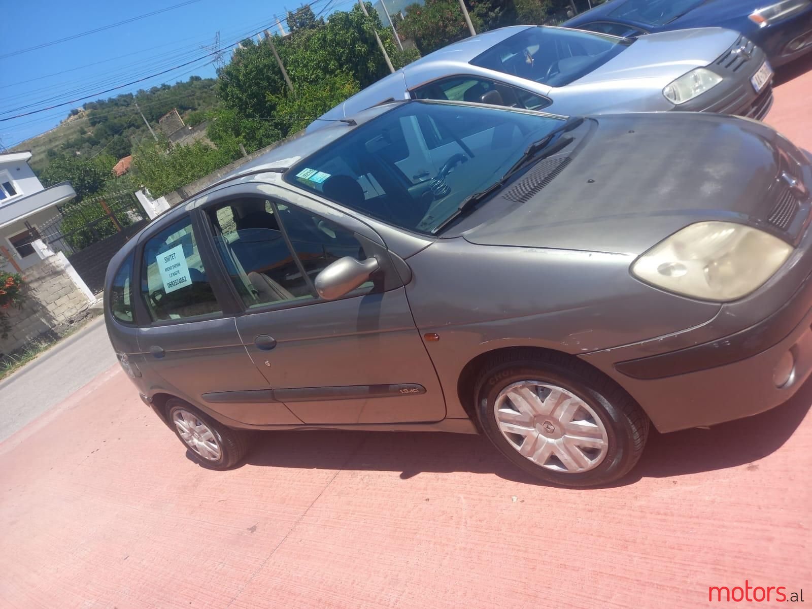 2002' Renault Scenic photo #2