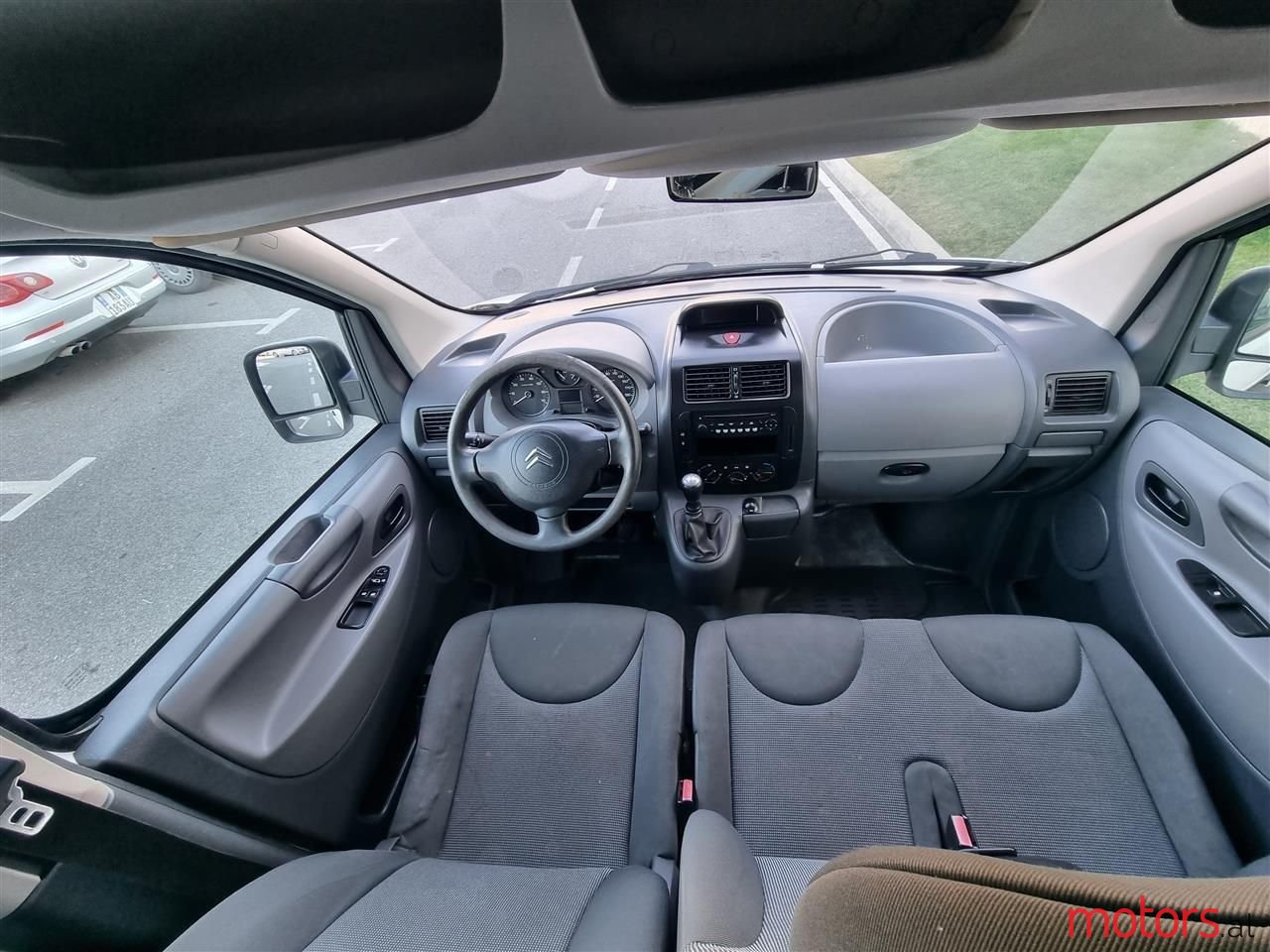 2010' Citroen Jumpy photo #3