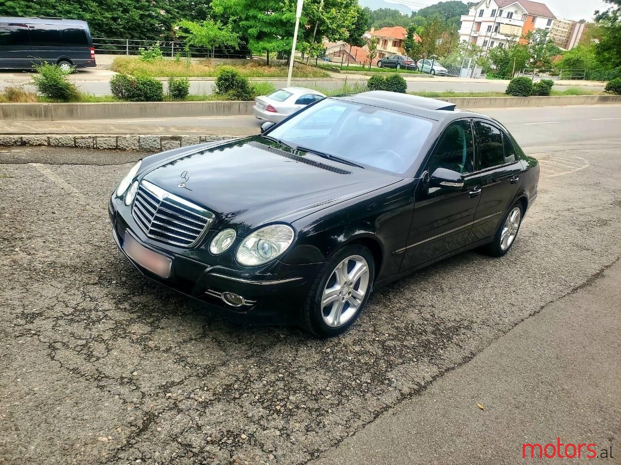 2007' Mercedes-Benz E 220 photo #1