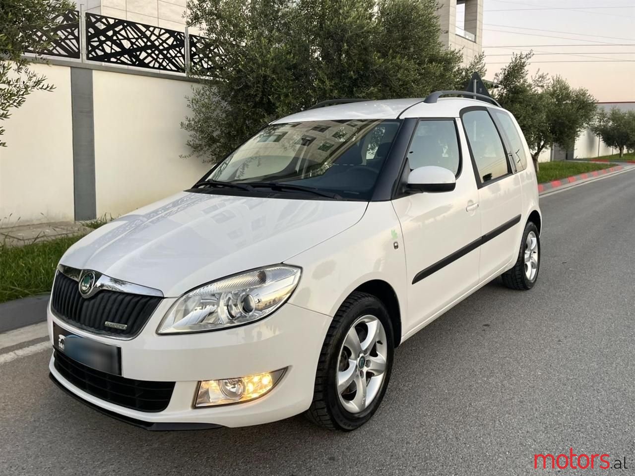 2012' Skoda Roomster photo #1