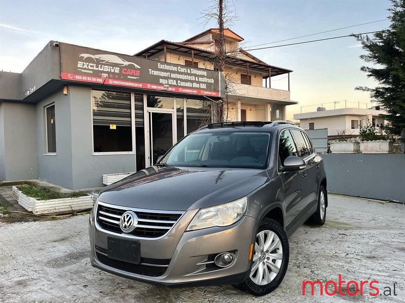 2009' Volkswagen Tiguan photo #1