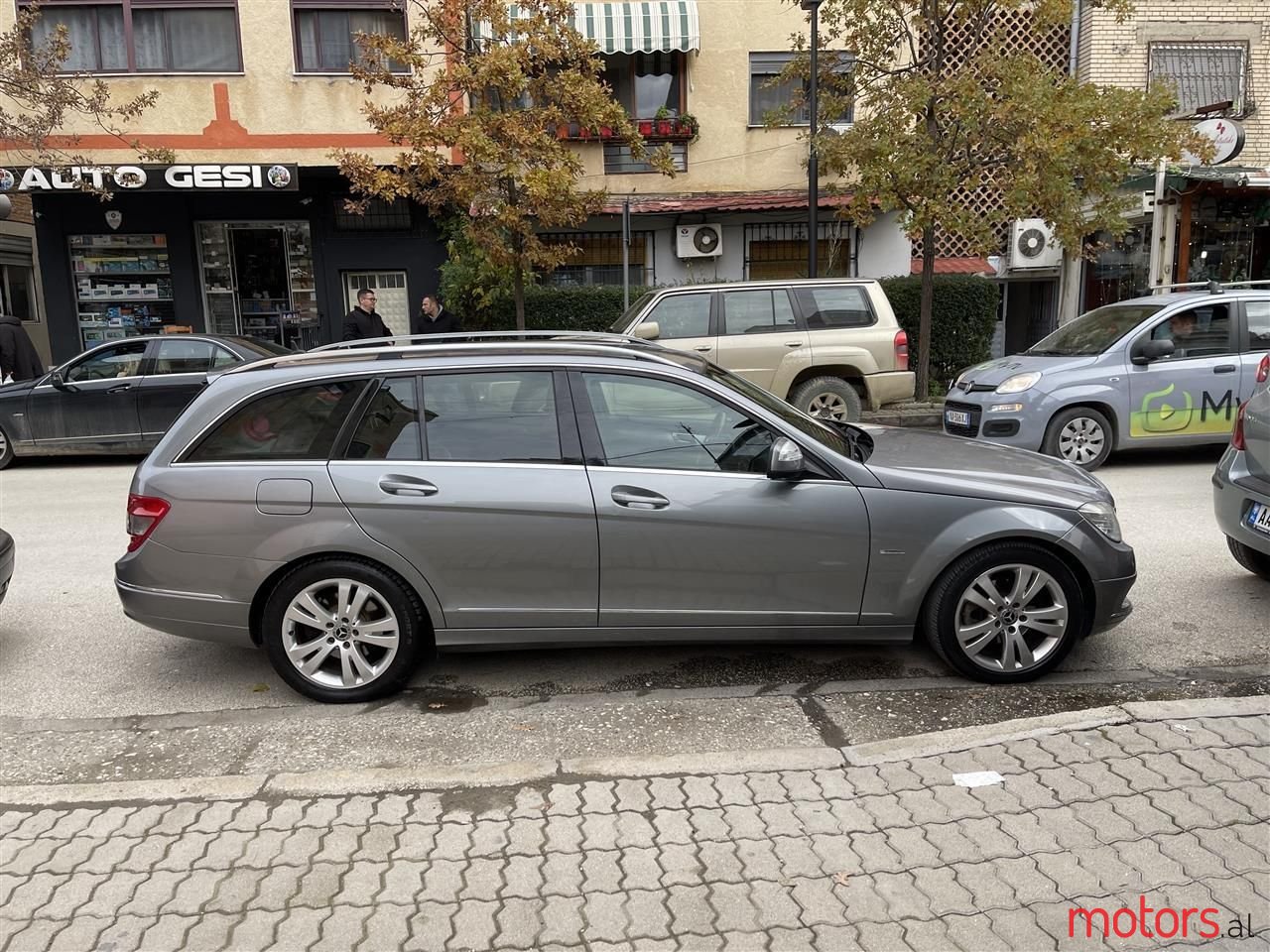 2009' Mercedes-Benz C 220 photo #2