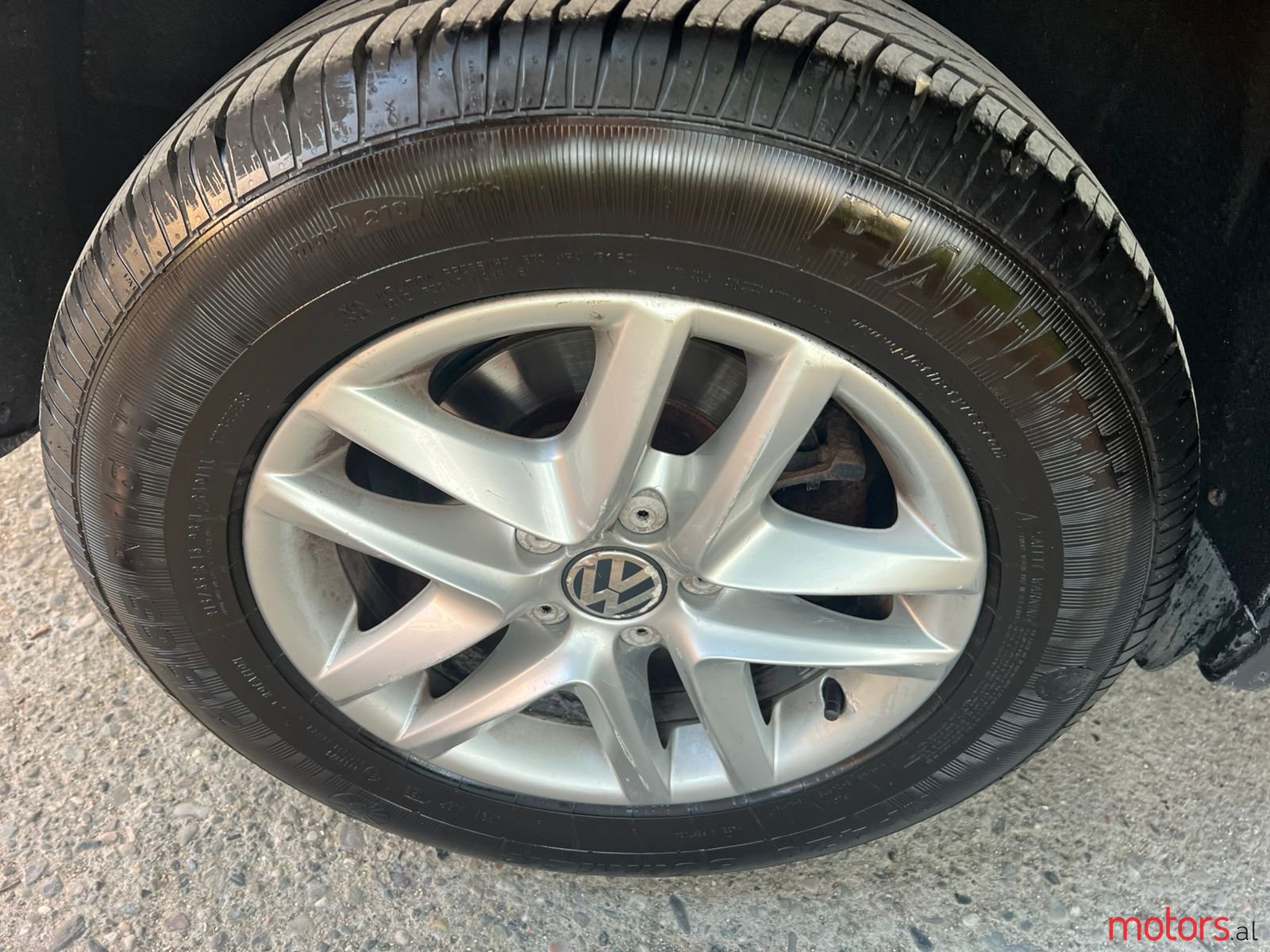 2008' Volkswagen Tiguan photo #7