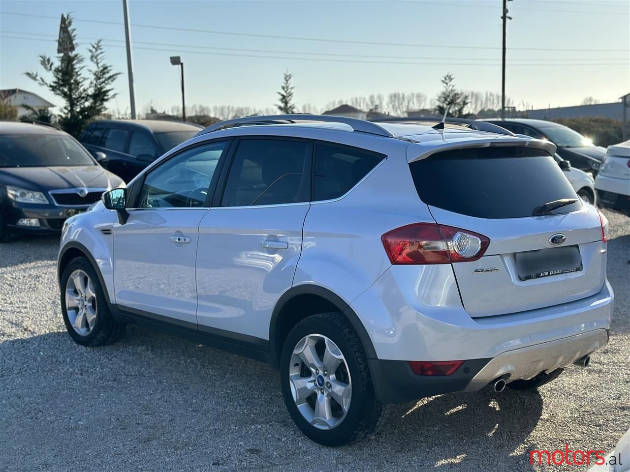 2010' Ford Kuga photo #4
