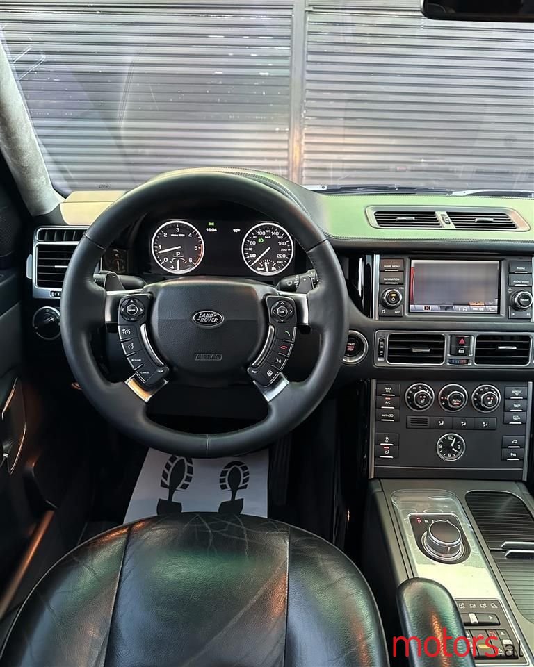 2011' Land Rover Range Rover photo #3