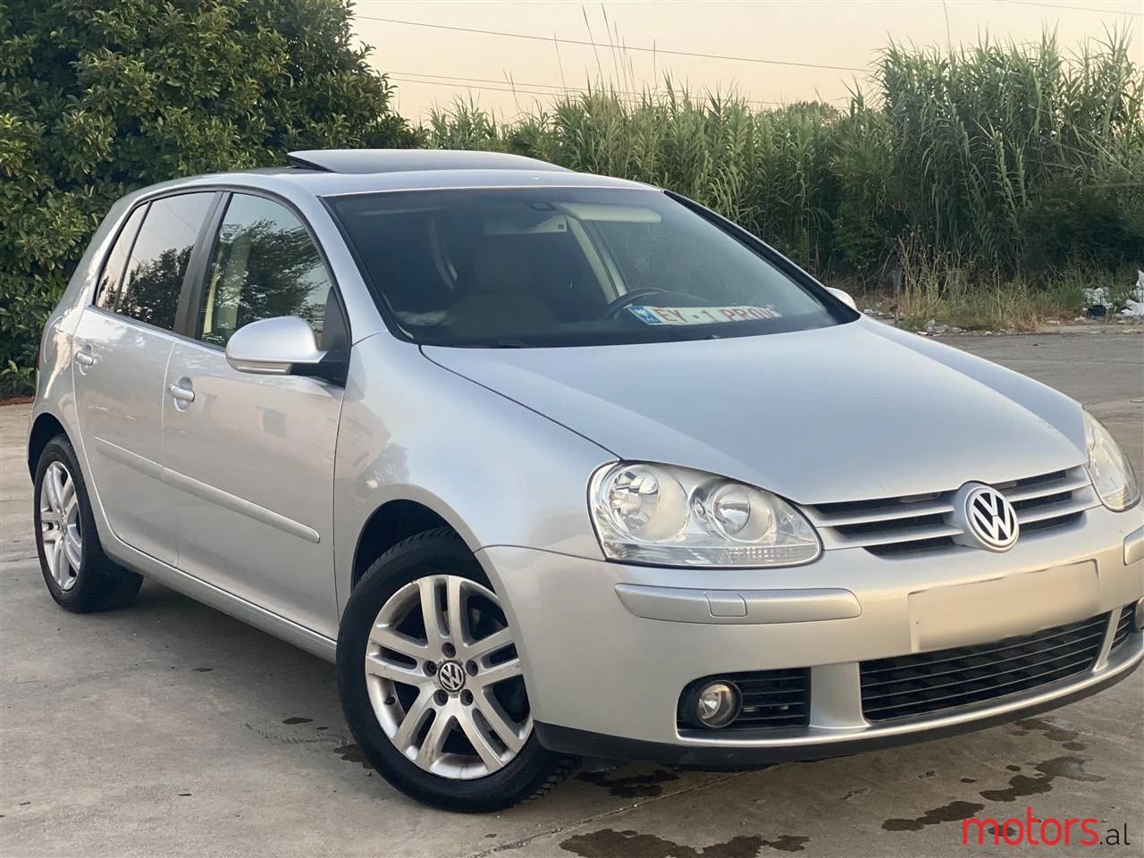 2007' Volkswagen Golf photo #1