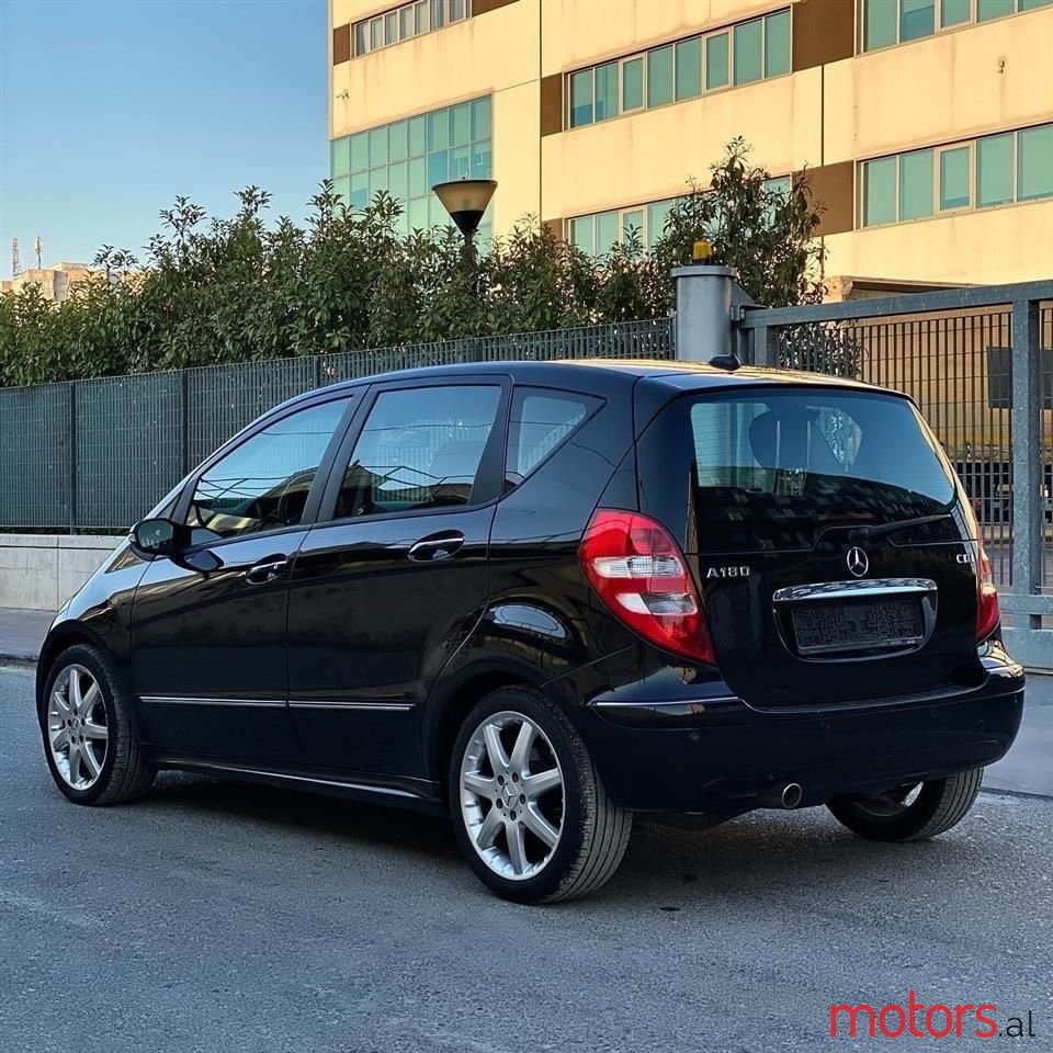 2006' Mercedes-Benz A 180 photo #4