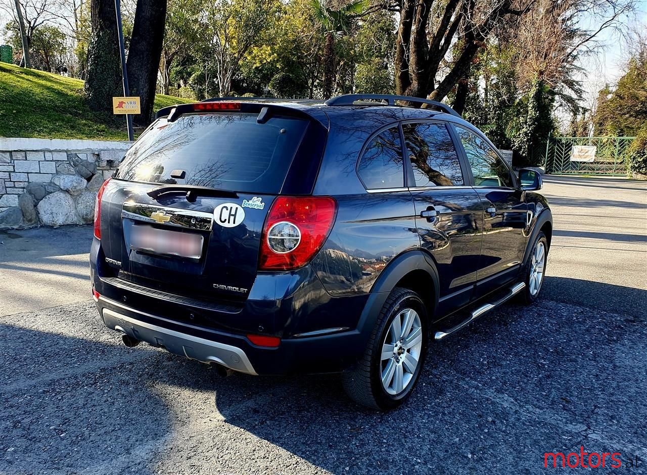 2009' Chevrolet Captiva photo #6