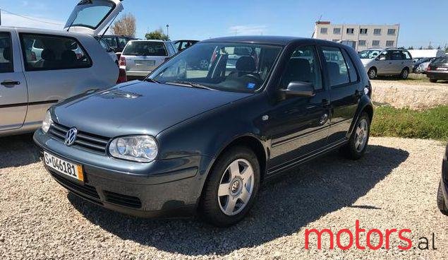 2000' Volkswagen Golf photo #4