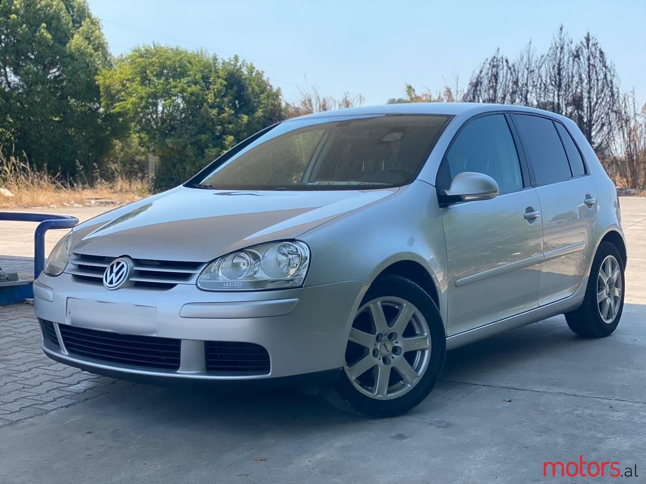 2006' Volkswagen Golf photo #3