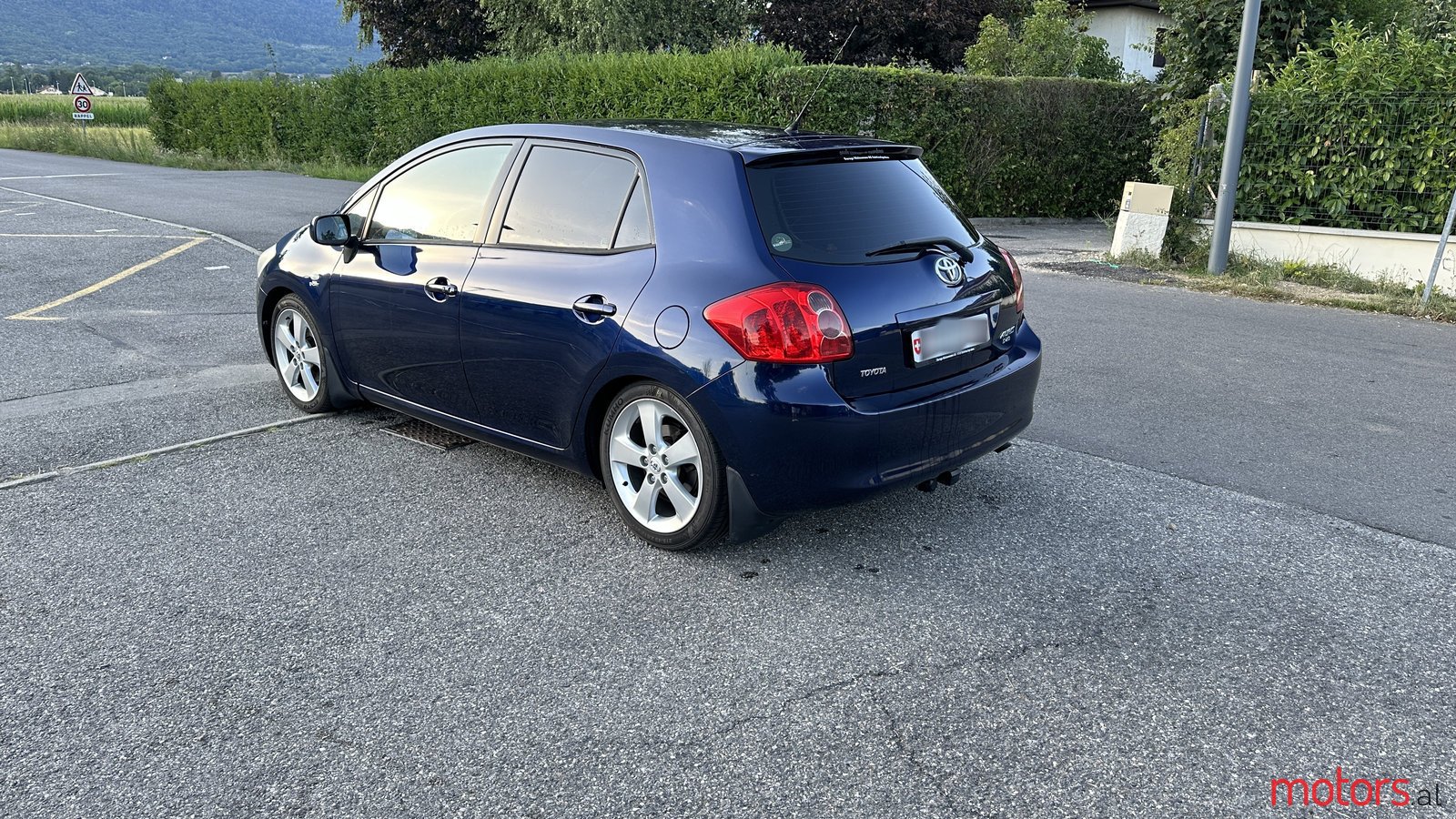 2007' Toyota Auris photo #4