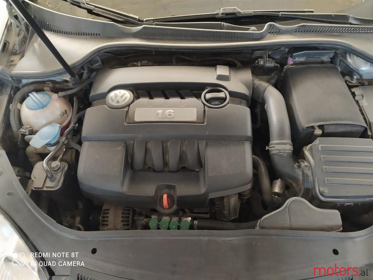 2008' Volkswagen Golf photo #4