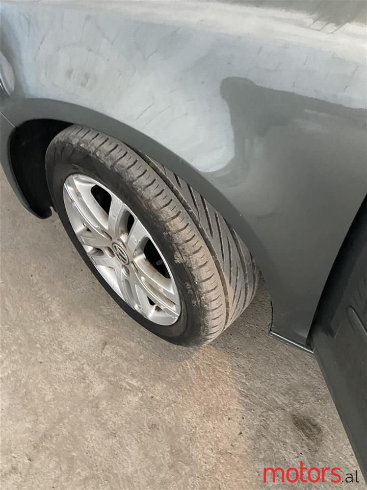 2007' Volkswagen Golf Plus photo #2