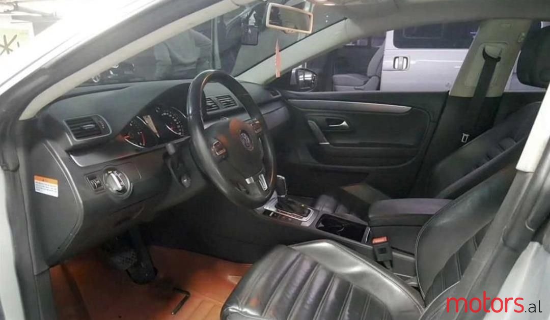 2013' Volkswagen photo #4