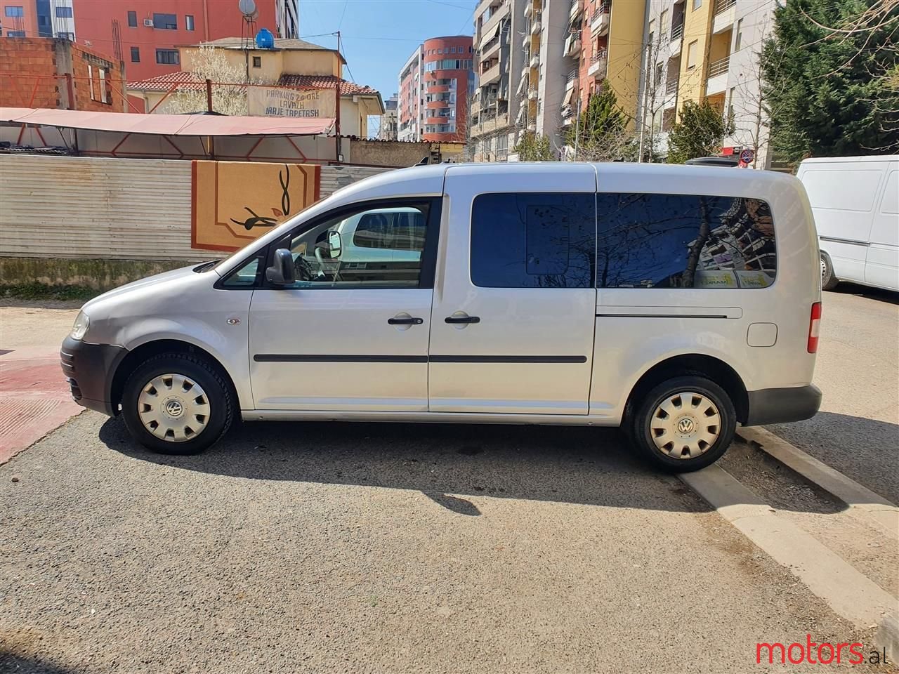 2010' Volkswagen Caddy photo #1