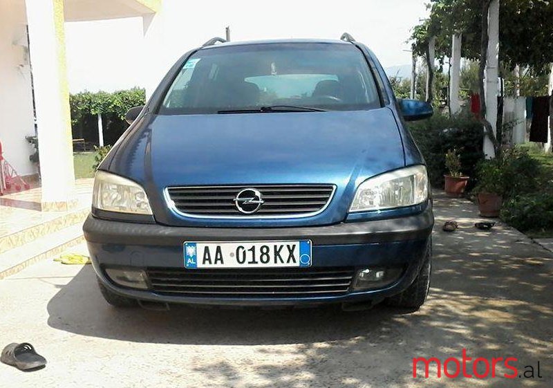 2002' Opel Zafira photo #1