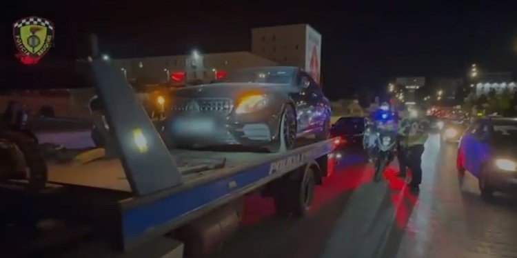 Rrugorja me “dorë të hekurt”/ 42 drejtues mjetesh në pranga e procedim. Bllokohen…