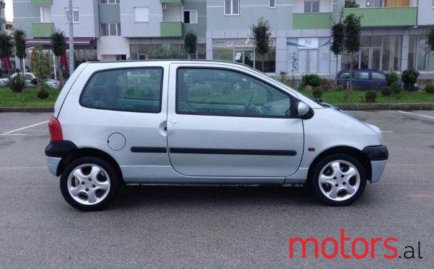 2002' Renault Twingo photo #1