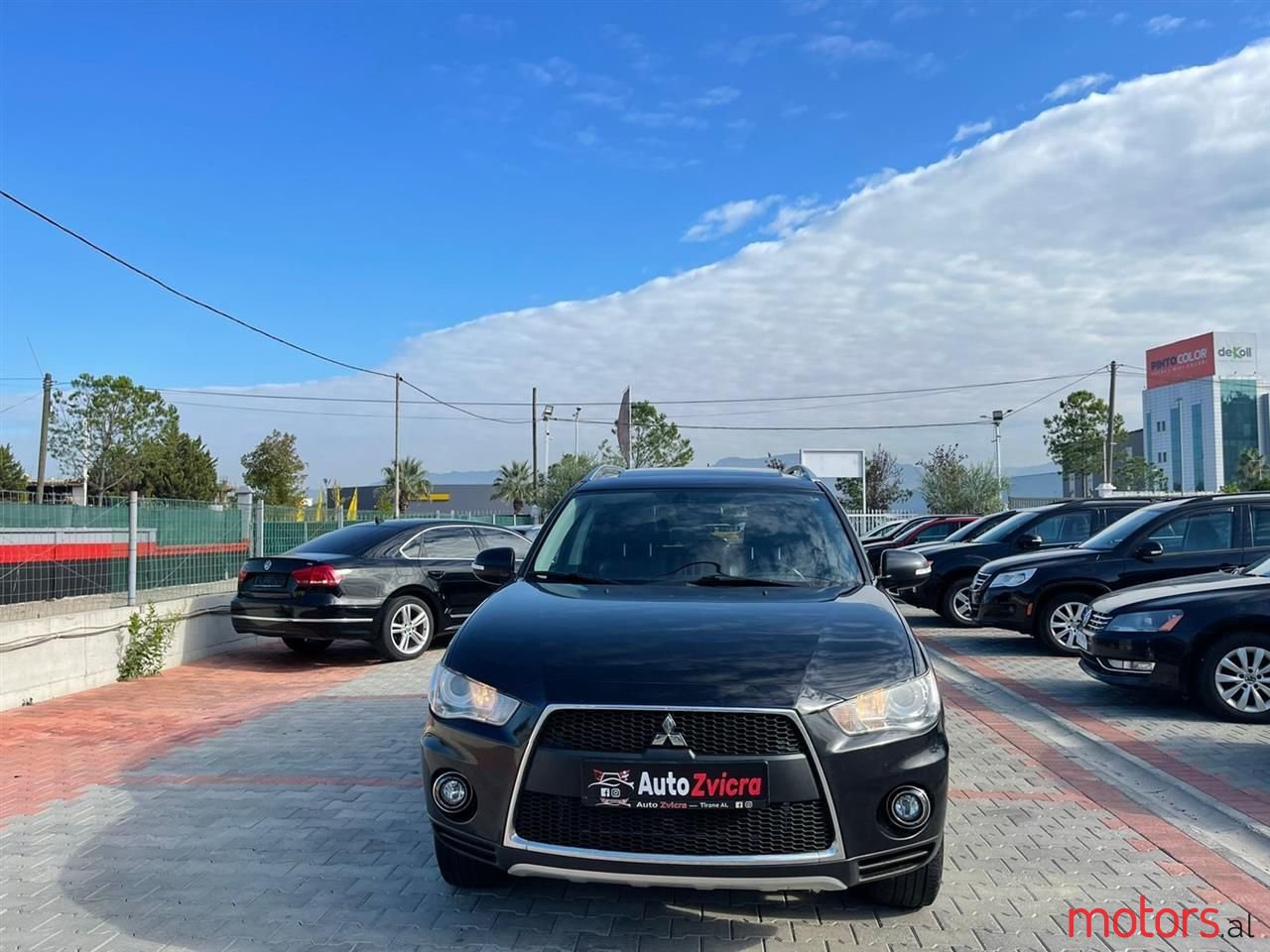 2010' Mitsubishi Outlander photo #4