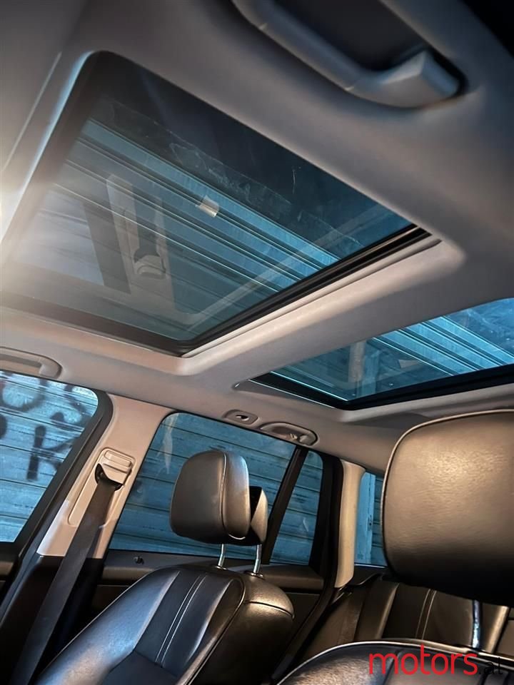 2009' Mercedes-Benz GLK 300 photo #5